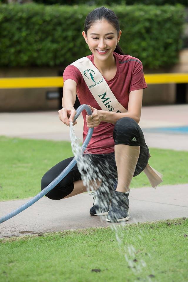 Ngôi sao - Hà Thu lập cú đúp huy chương, vươn lên dẫn đầu Miss Earth 2017 (Hình 3).