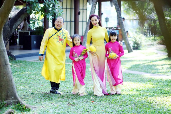 Ngôi sao - Siêu mẫu Thúy Hạnh: “Tết đơn giản sẽ đỡ việc cho người phụ nữ” 