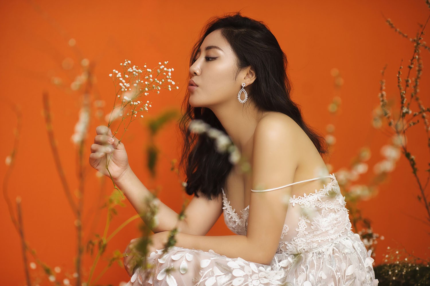 Văn Mai Hương tiết lộ kỷ niệm tình yêu vào 'Ngày thứ Tư của tháng Ba' (Hình 2).