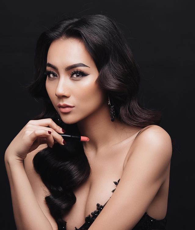 Hotgirl “Tuyệt tình cốc” tiết lộ ba nguyên tắc cơ bản đối phó 'yêu râu xanh' nghề mẫu nude