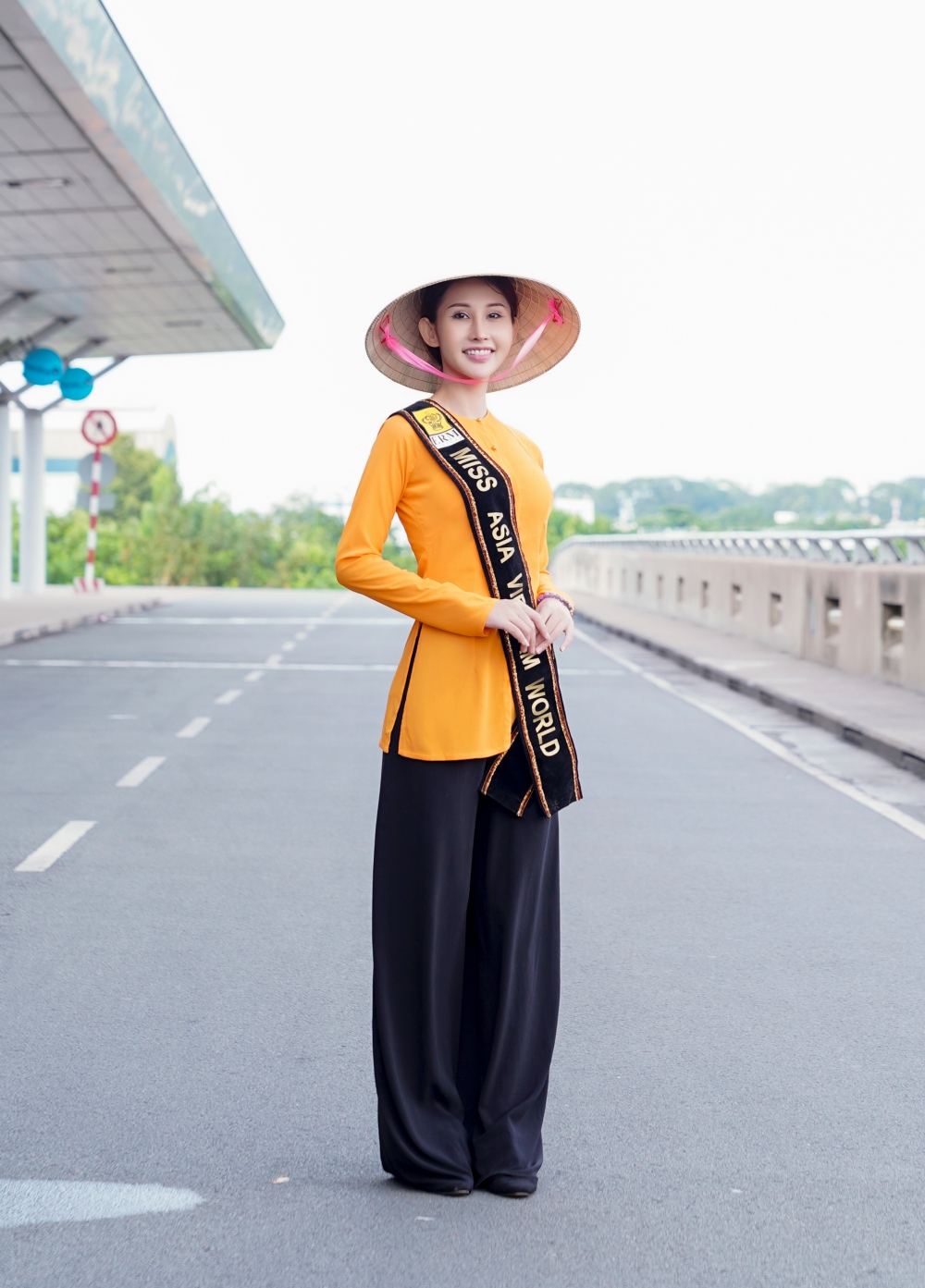 Á khôi Chi Nguyễn chính thức lên đường “chinh chiến” tại Miss Asia World 2018