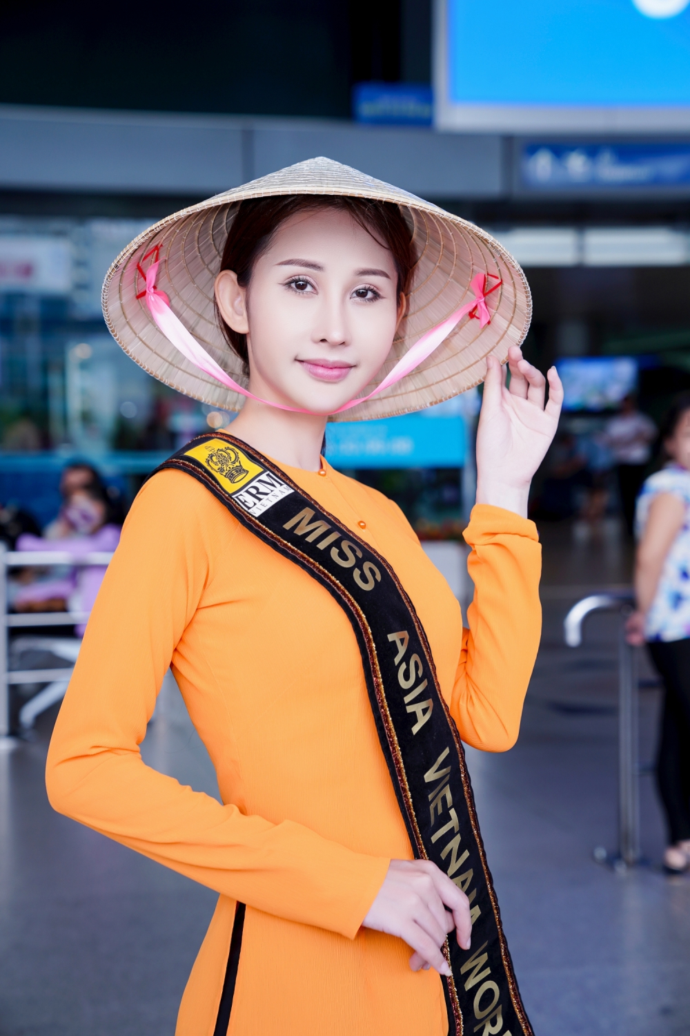 Á khôi Chi Nguyễn chính thức lên đường “chinh chiến” tại Miss Asia World 2018 (Hình 4).