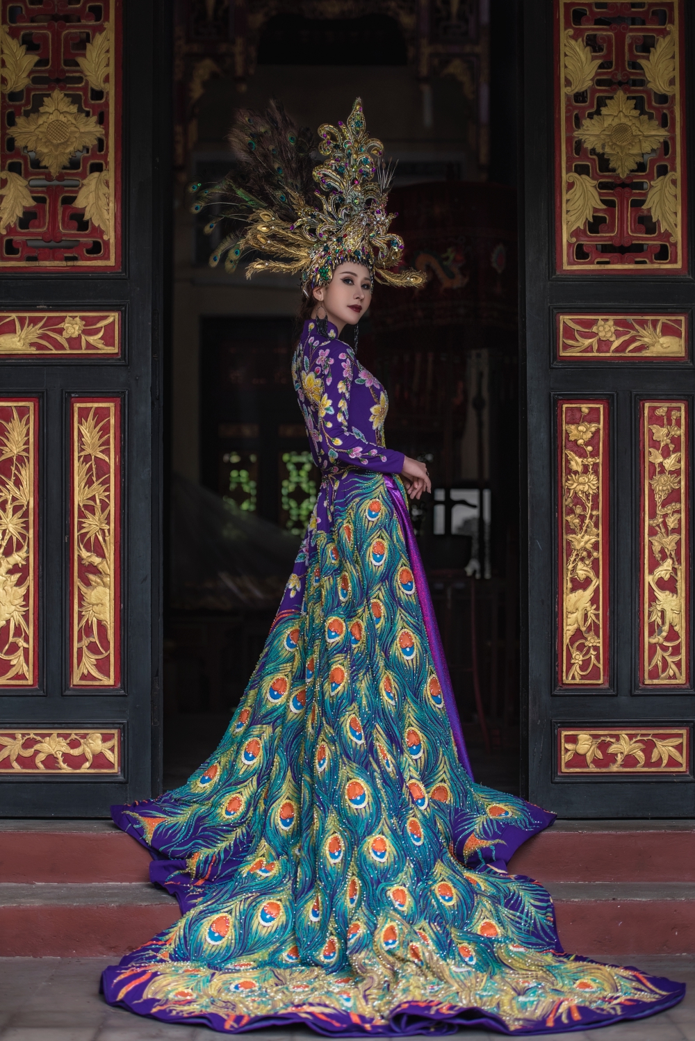 Miss Asia World 2018: Nghi vấn Chi Nguyễn bị 'chơi xấu', phải ủi đồ trong nhà vệ sinh