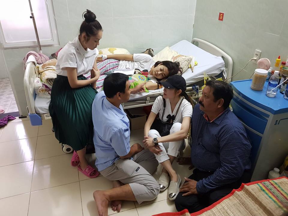 Ngôi sao - Ca sĩ Minh Hằng nghẹn ngào: 'Liệu mấy ai có đủ sự mạnh mẽ như Mai Phương?' (Hình 3).