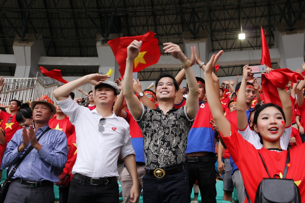 Ngôi sao - Olympic Việt Nam tuột HCĐ, danh ca Ngọc Sơn vẫn quyết thưởng nóng 250 triệu đồng (Hình 3).