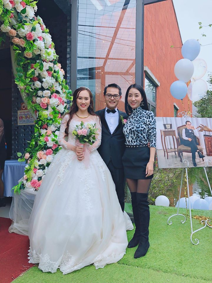 Được biết, sau dịp Tết Nguyên đán, NSND Trung Hiếu sẽ tổ chức tiệc cưới tại Hà Nội vào tháng 3 và quê nhà anh ở Thái Bình.