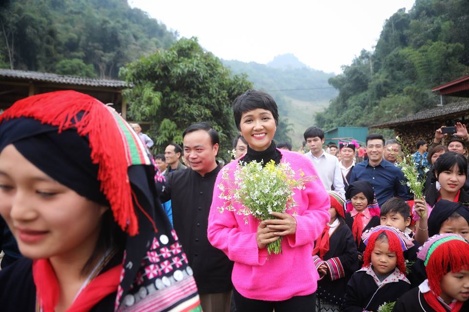 Ngôi sao - 'Hoa hậu đẹp nhất thế giới' H'Hen Niê: 'Nếu tự đắc trên chiến thắng, tôi chỉ mãi là kẻ trên mây' (Hình 4).