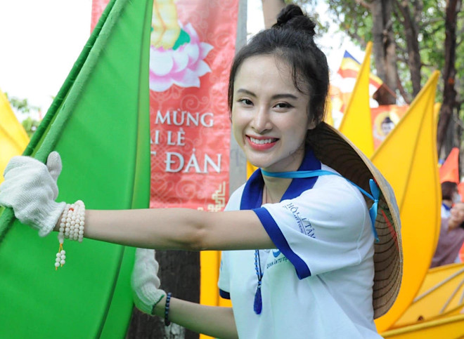 Ngôi sao -  Angela Phương Trinh: “Đòn roi” dư luận và màn “lột xác” 180 độ không ai ngờ