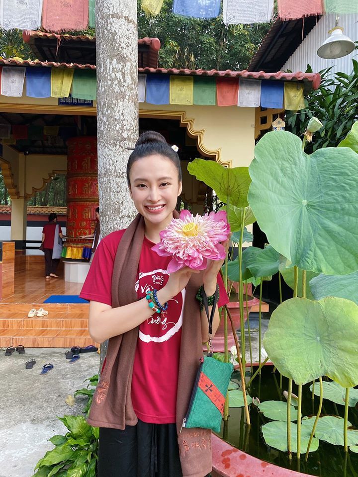 Ngôi sao -  Angela Phương Trinh: “Đòn roi” dư luận và màn “lột xác” 180 độ không ai ngờ (Hình 4).