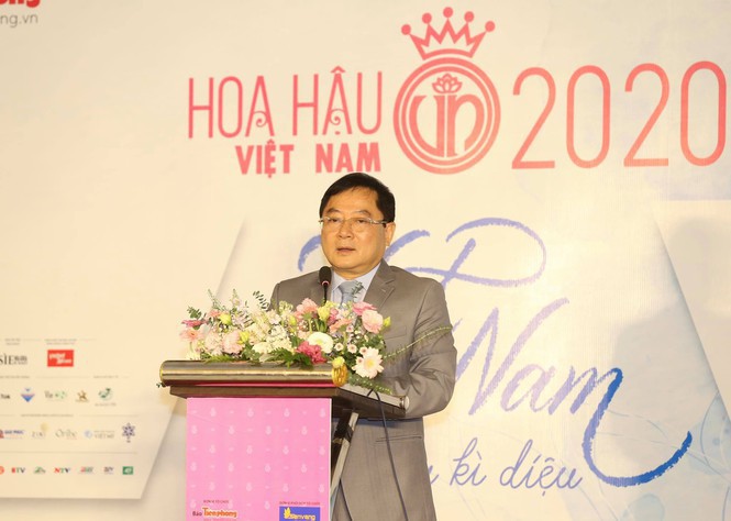 Giải trí - Hoa hậu Việt Nam 2020: Phát hiện thí sinh 'dao kéo', nguỵ tạo hồ sơ