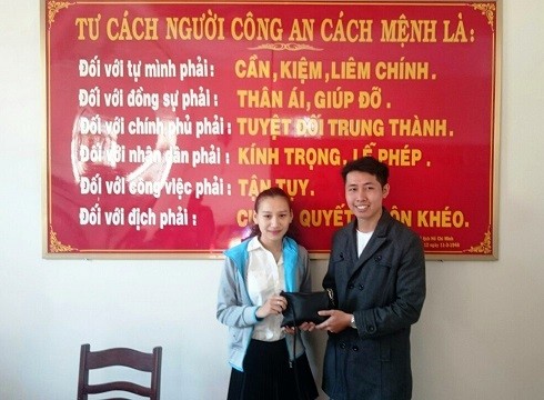 Nhặt được 88 triệu đồng, thầy giáo trả lại cho người mất