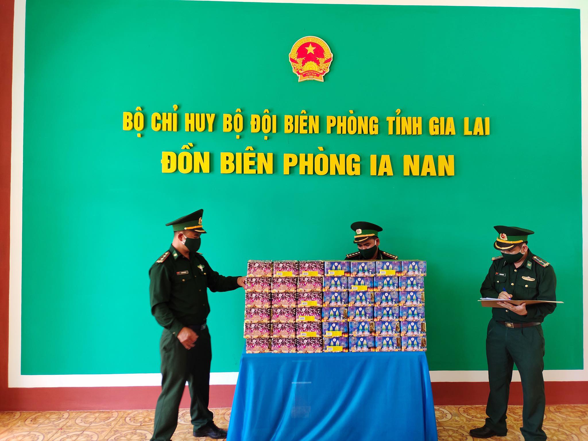 An ninh - Hình sự - Gia Lai: Thu giữ hơn 60 kg pháo lậu