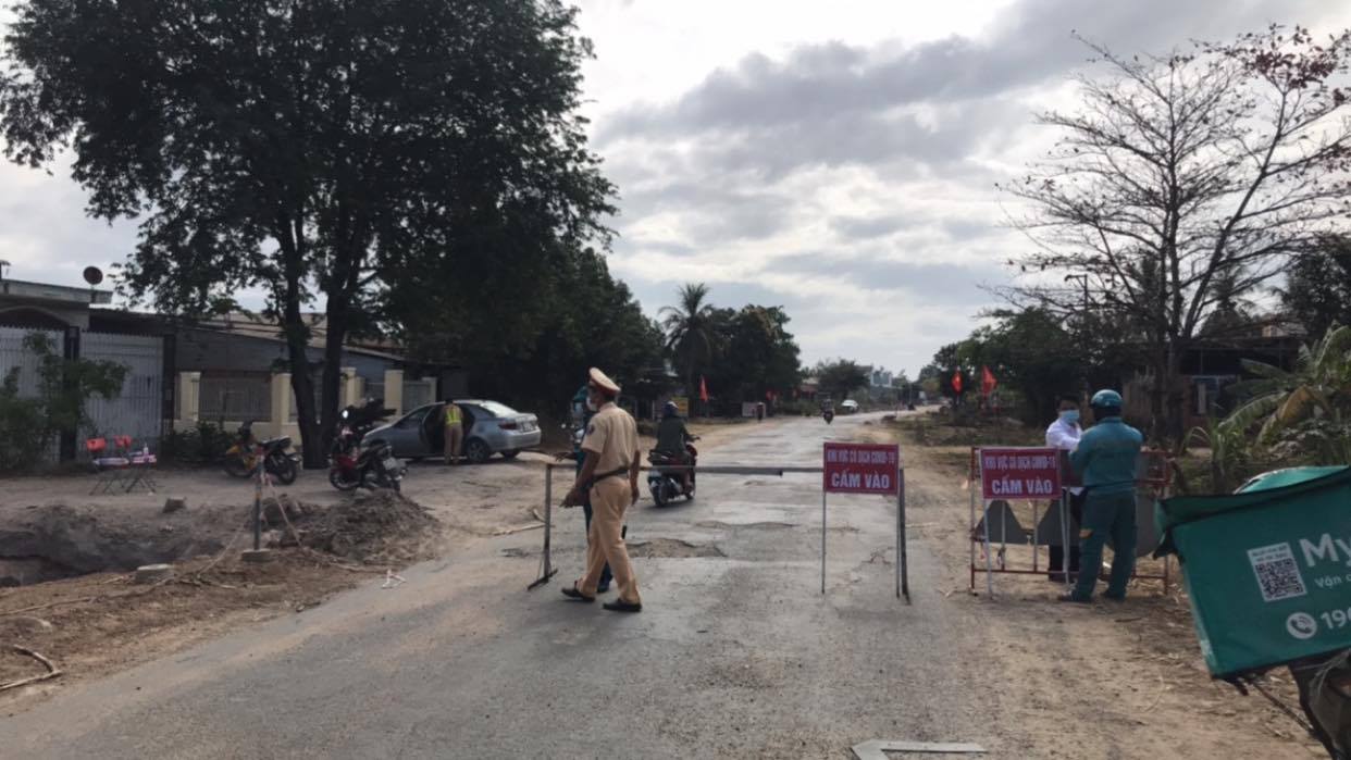 Tin nhanh - Khoanh vùng tổng kiểm soát bệnh viện Đa khoa tỉnh Gia Lai (Hình 2).