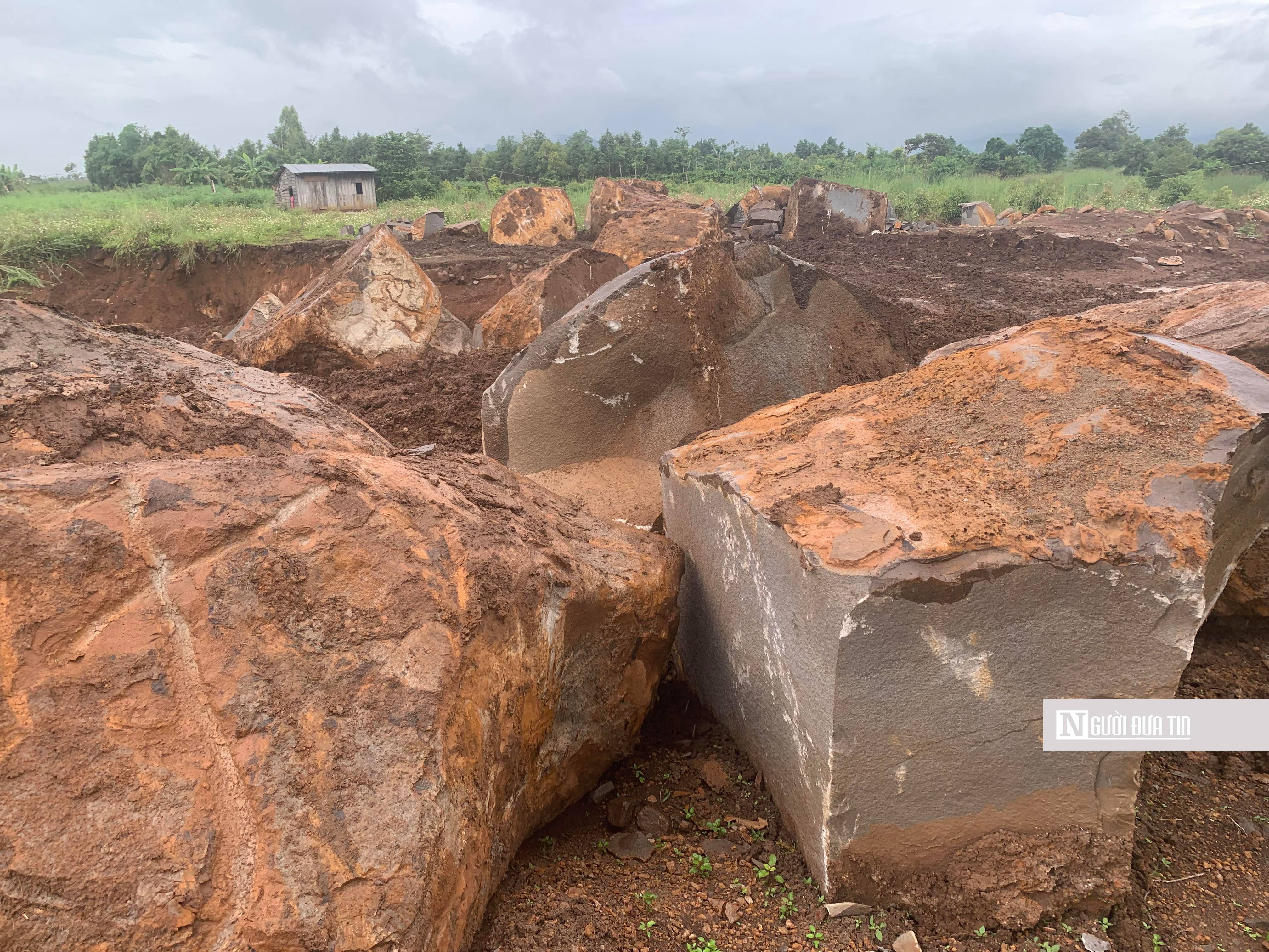 Môi trường - Gia Lai: Phát hiện bãi khai thác đá trái phép tại huyện Mang Yang (Hình 2).