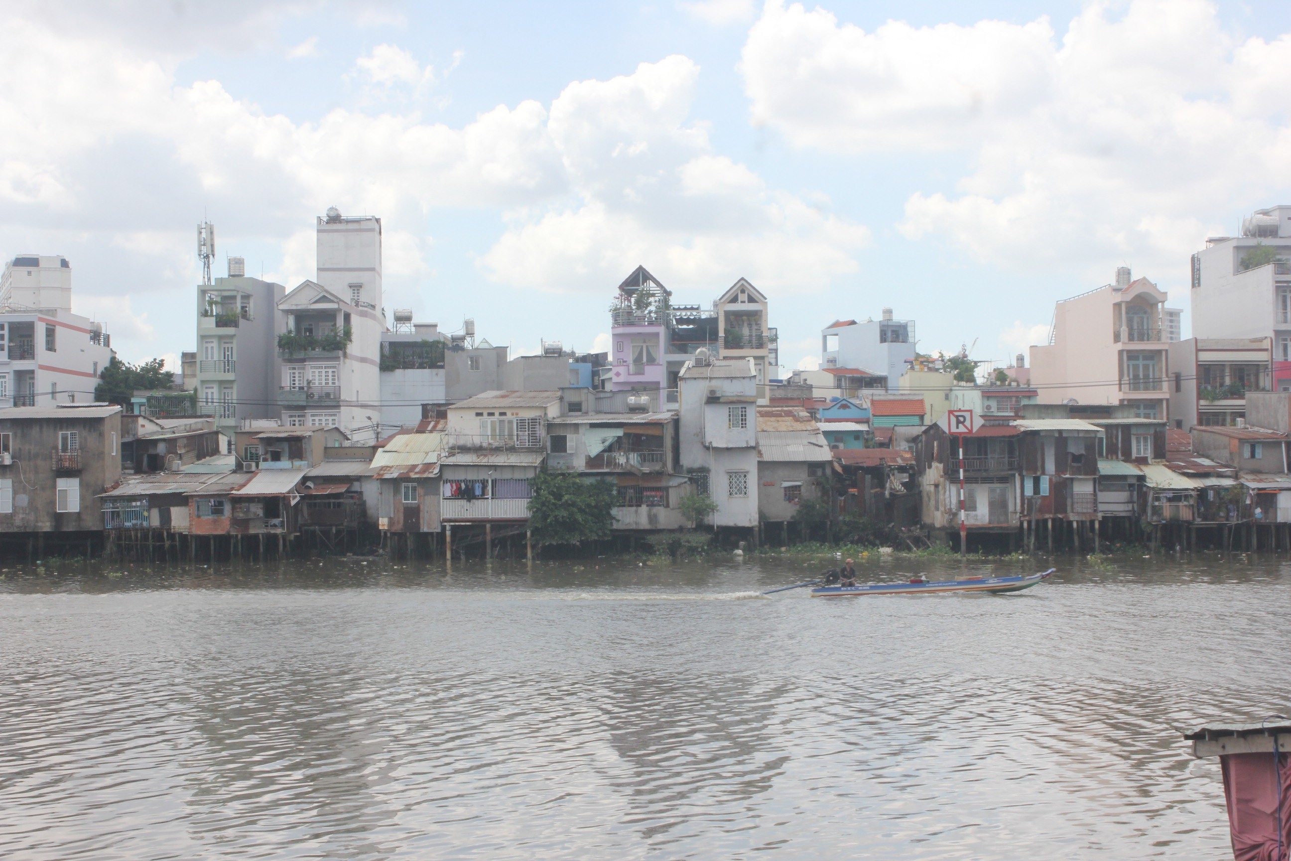 Dân sinh - Tp.HCM di dời nhà trên và ven kênh rạch: “Chúng tôi đợi từ rất lâu' (Hình 5).