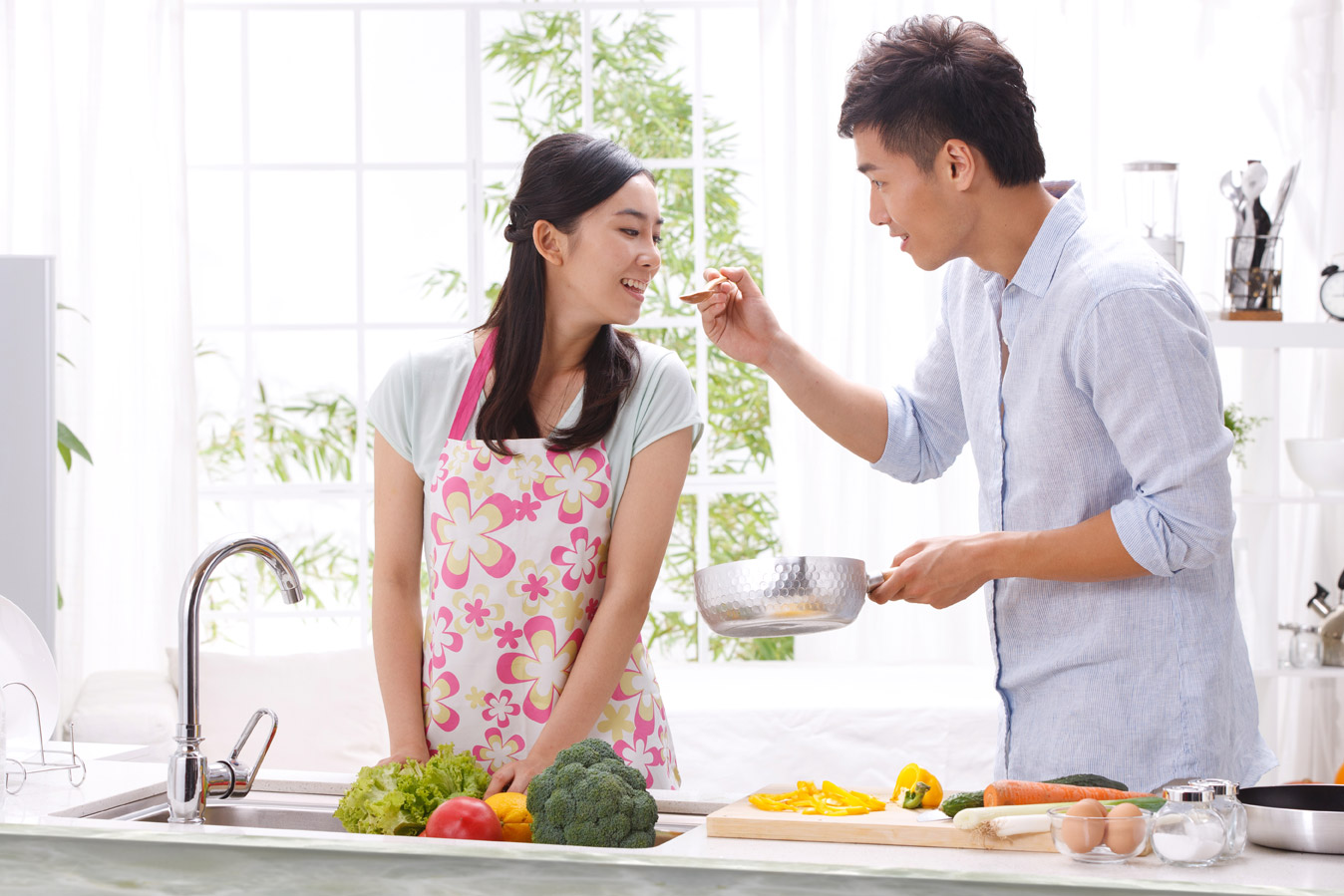 Phụ nữ cần chồng yêu và đàn ông cần vợ hiểu