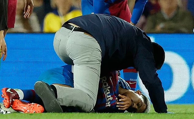 Bóng đá Tây Ban Nha - Tình trạng mới nhất của Araujo khiến CĐV Barca có thể yên tâm (Hình 2).