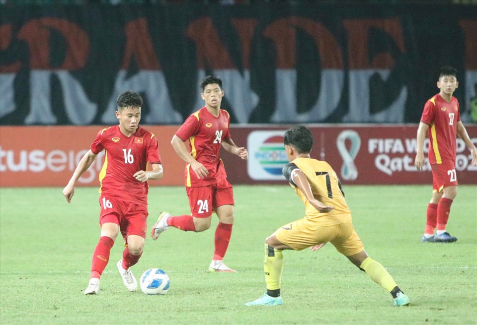 Bóng đá Việt Nam - Sao HAGL lập siêu phẩm, U19 Việt Nam thắng nhàn U19 Brunei  (Hình 3).