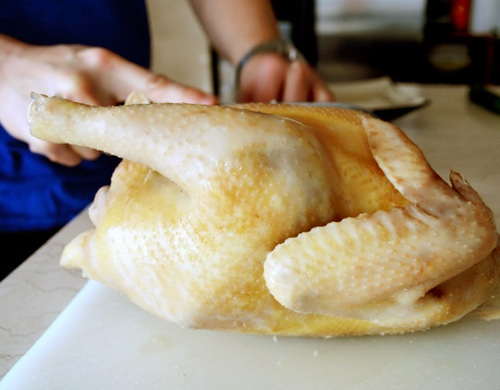 Gia đ&igrave;nh - Ba m&oacute;n luộc gi&uacute;p đưa cơm gia đ&igrave;nh n&agrave;o cũng th&iacute;ch (H&igrave;nh 3).