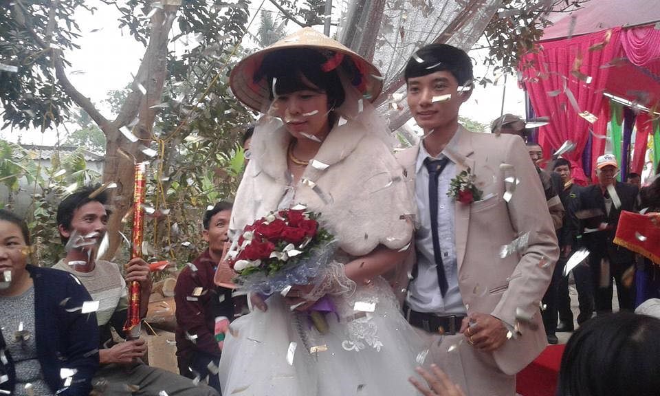 Gia đình - Chuyện tình lãng mạn của cặp đôi chồng kém vợ 13 tuổi: “Chị ơi... anh yêu em”