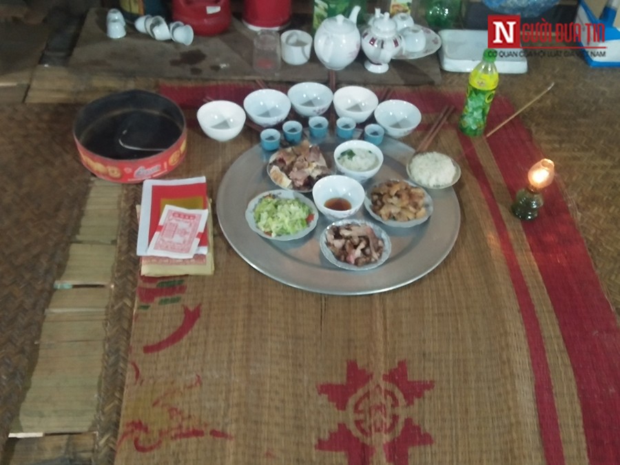 Văn ho&aacute; - M&acirc;m cơm h&oacute;a v&agrave;ng m&ugrave;ng 3 Tết độc đ&aacute;o của người T&agrave;y v&ugrave;ngT&acirc;y Bắc (H&igrave;nh 3).