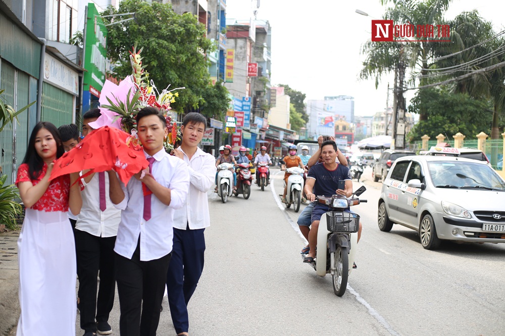 Cộng đồng mạng - Cận cảnh đám cưới có “1-0-2” của cô dâu 61 tuổi lấy chồng 26 tuổi (Hình 2).