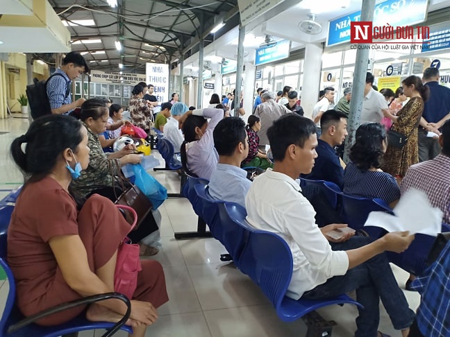 Tin nhanh - H&agrave; Nội bắt đầu điều chỉnh gi&aacute; gần 2.000 dịch vụ y tế: Người d&acirc;n băn khoăn! (H&igrave;nh 2).