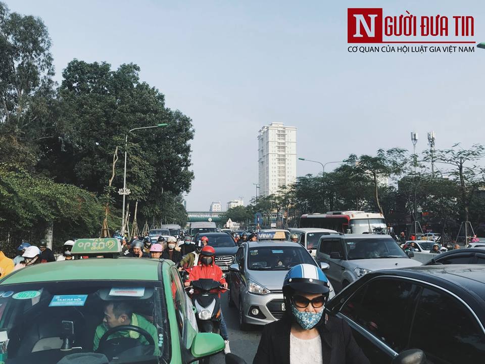 Chính sách - Đề xuất thu phí ô tô vào nội đô Hà Nội: '5 năm nữa mới nên tính đến, bây giờ làm là sớm' (Hình 2).