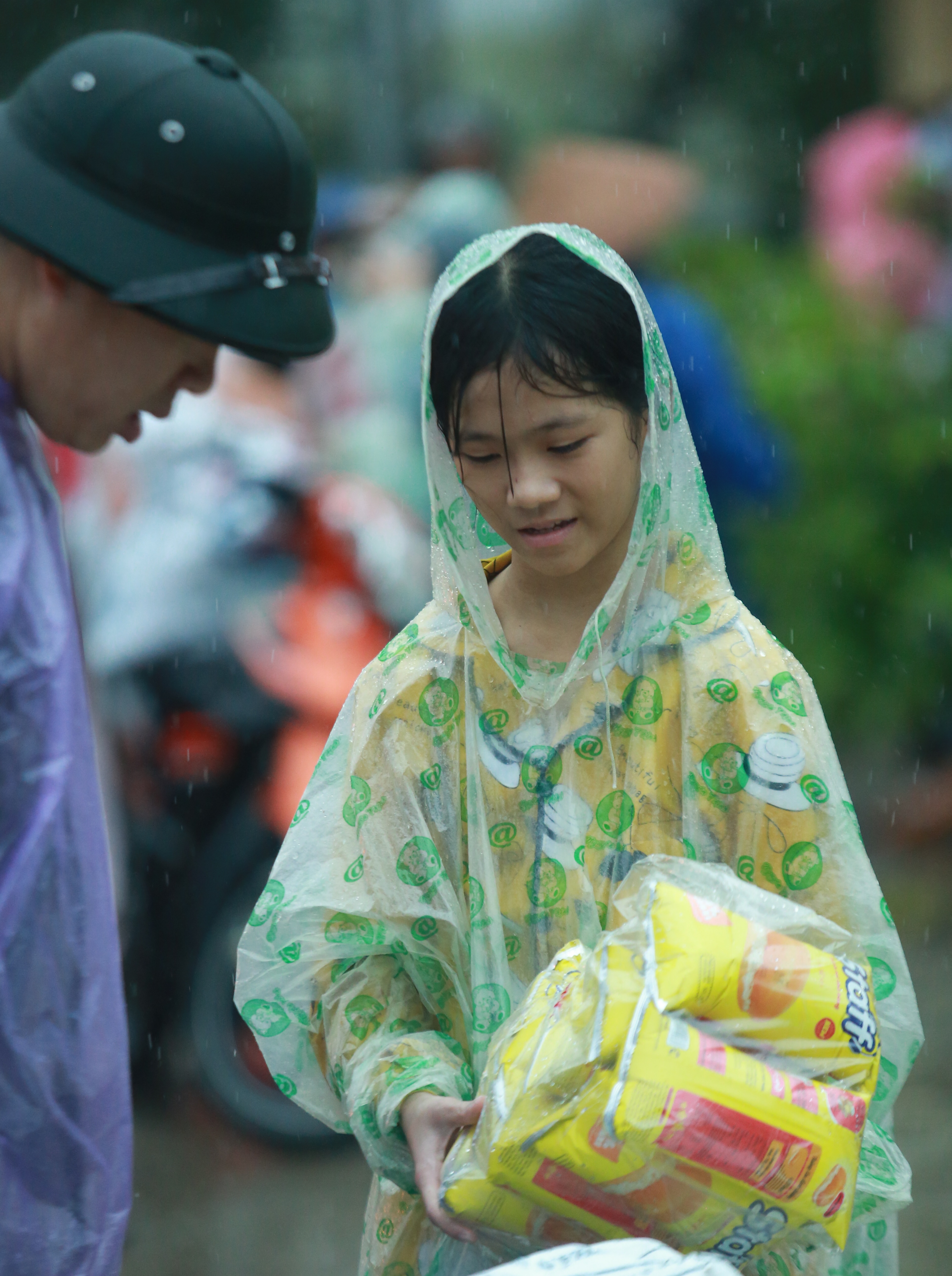 Tin nhanh - Chia sẻ nhói lòng của nhiếp ảnh gia trong vùng lũ Quảng Trị (Hình 11).