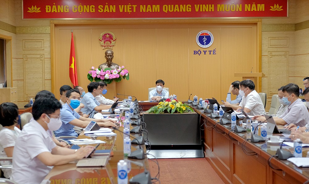 Sự kiện - Khoảng 10 nghìn cán bộ, nhân viên y tế chi viện cho TP. Hồ Chí Minh