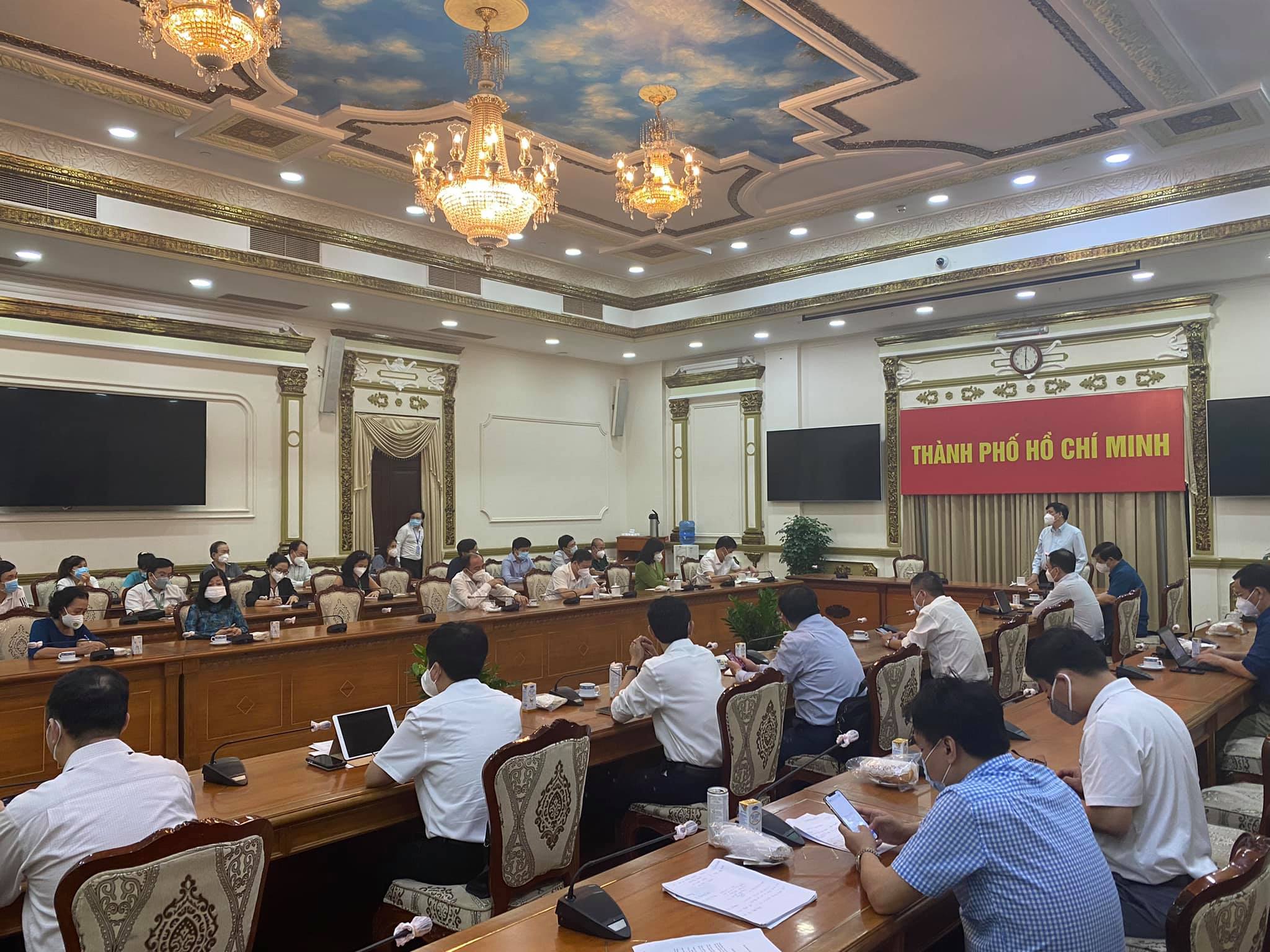 Sự kiện - Bộ trưởng bộ Y tế kêu gọi hệ thống y tế tư nhân đồng lòng chống dịch