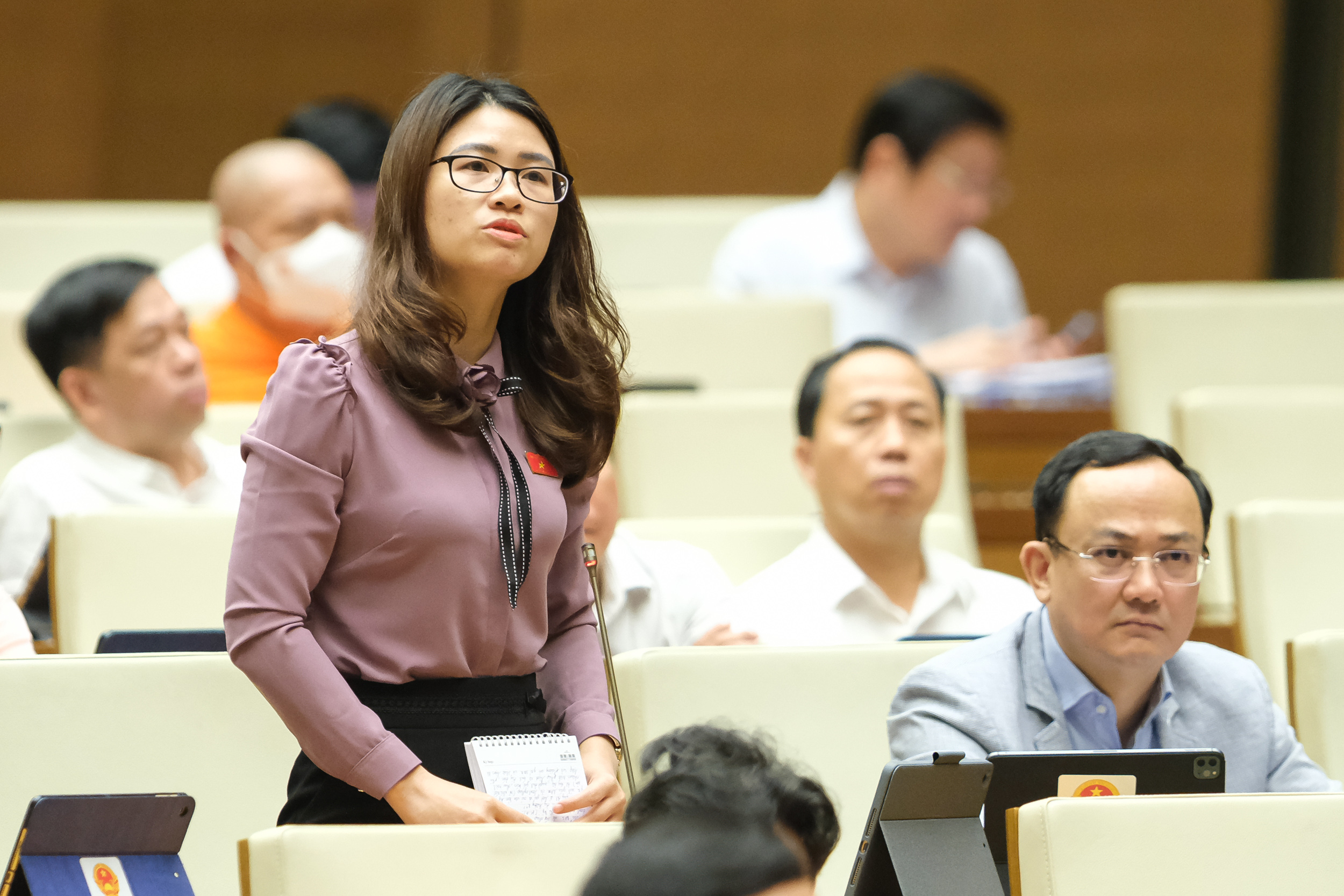 Tiêu điểm - Bộ trưởng Tài chính: 'Quyền quyết định về giá SGK là các nhà xuất bản'