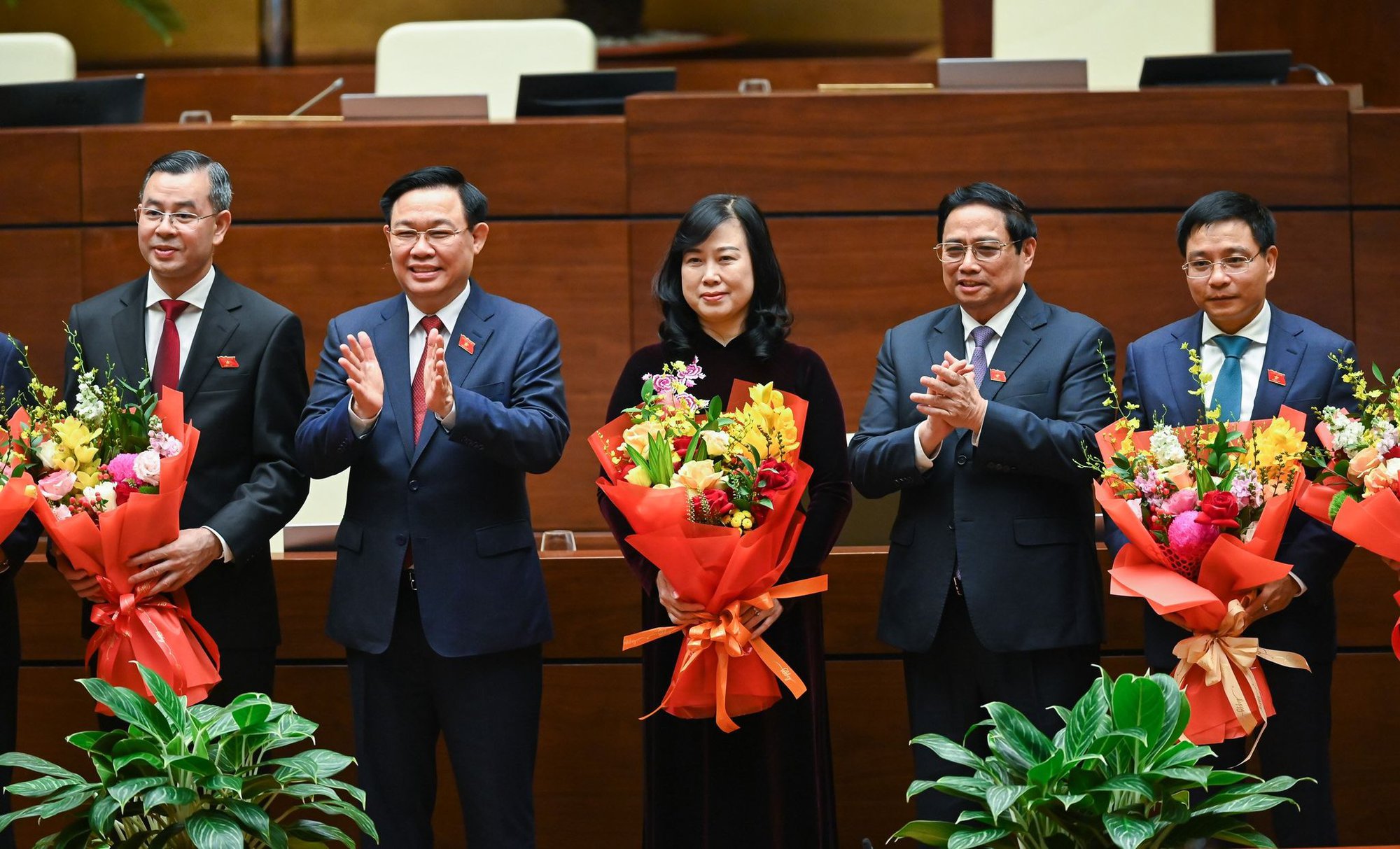 Tiêu điểm - Tân Bộ trưởng Đào Hồng Lan: 'Thời gian qua, ngành y tế không đơn độc' (Hình 2).