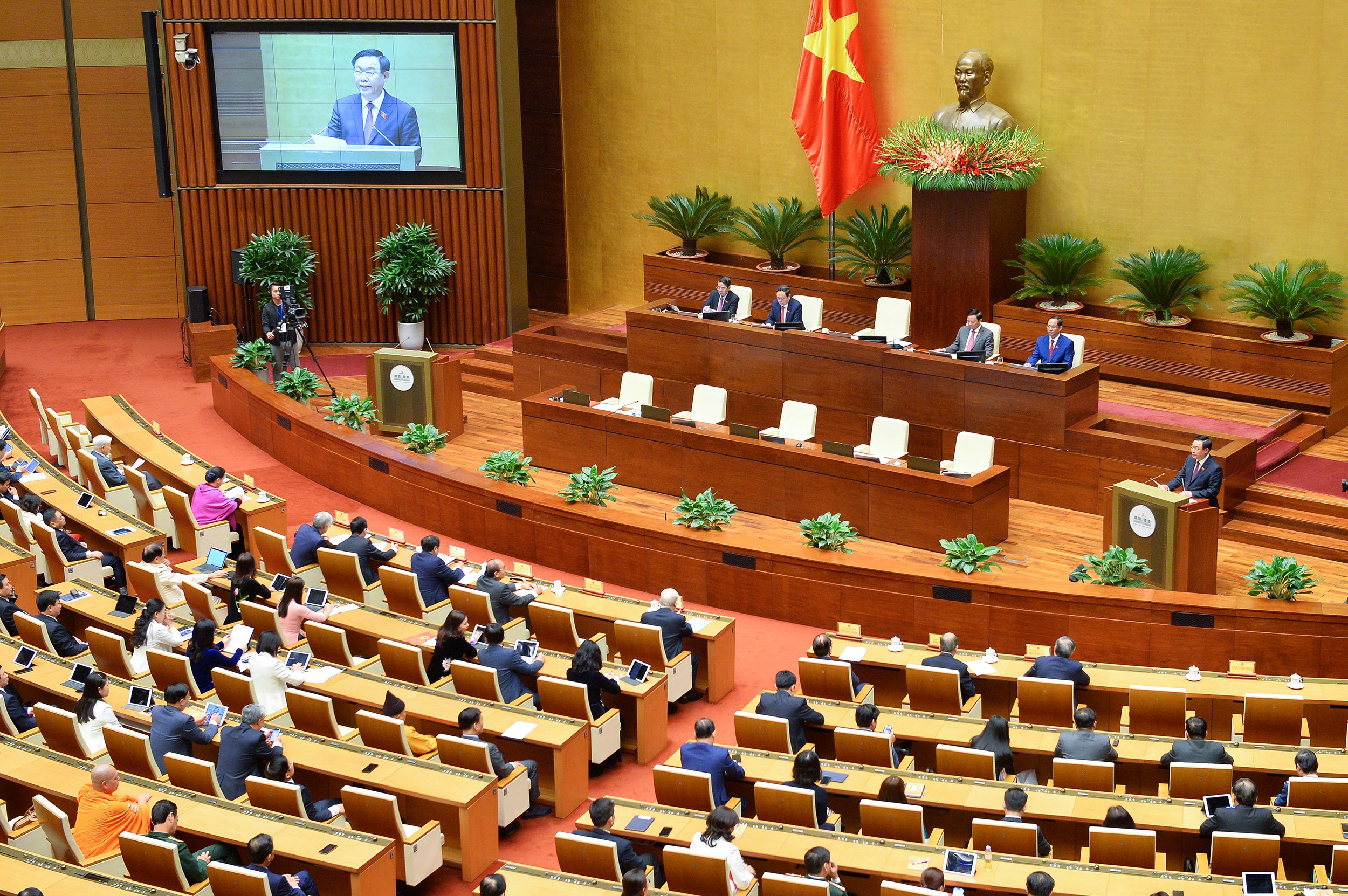 Tiêu điểm - Quốc hội đồng thuận cao khi phê chuẩn bổ nhiệm 2 Phó Thủ tướng (Hình 2).