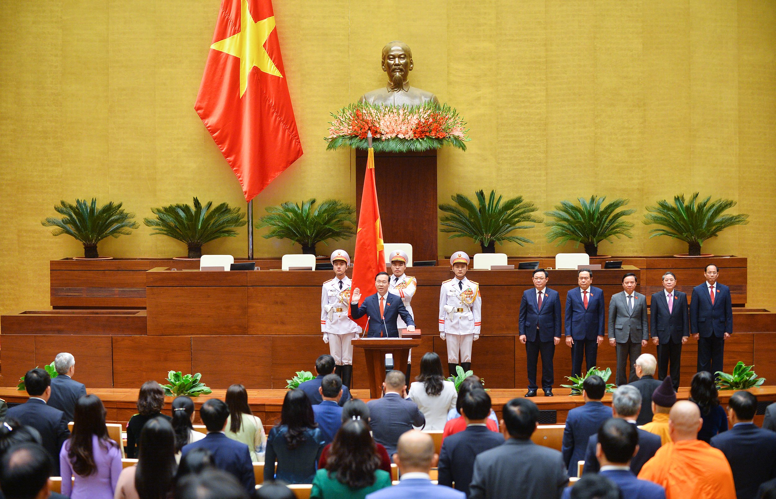 Tiêu điểm - Chủ tịch nước Võ Văn Thưởng: 'Việc gì có lợi cho dân ta hết sức làm, việc gì có hại cho dân ta hết sức tránh' (Hình 3).