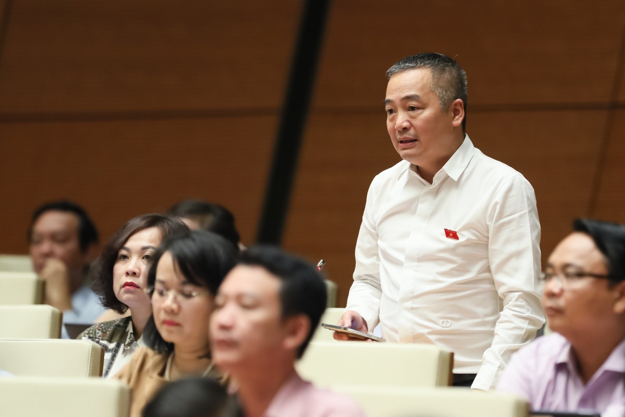 Đối thoại - ĐBQH Nguyễn Lân Hiếu: 'Việt Nam có thể yên tâm công bố hết dịch Covid'