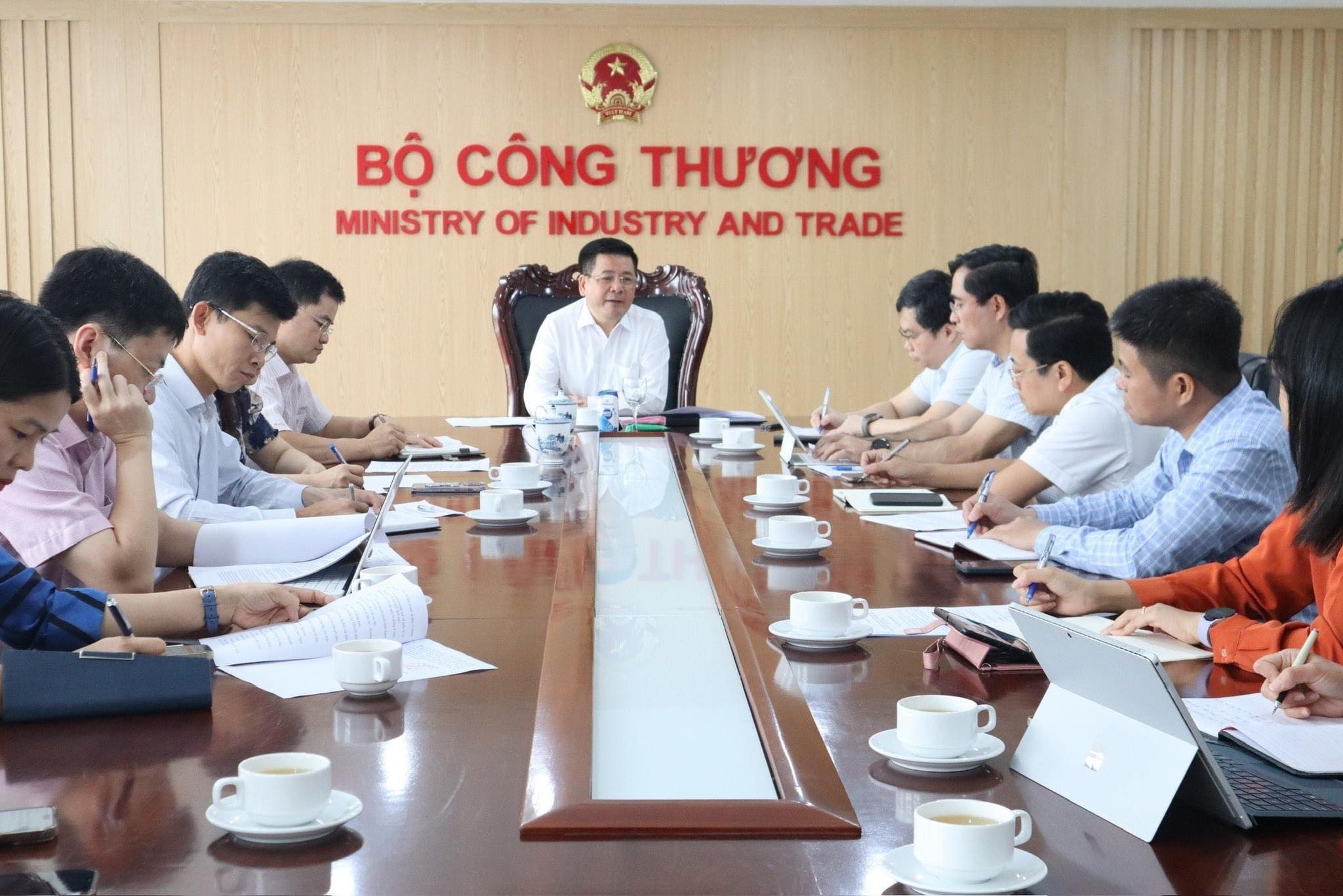 Tiêu dùng & Dư luận - Bộ Công Thương tiến hành thanh tra cung ứng điện của EVN từ 10/6