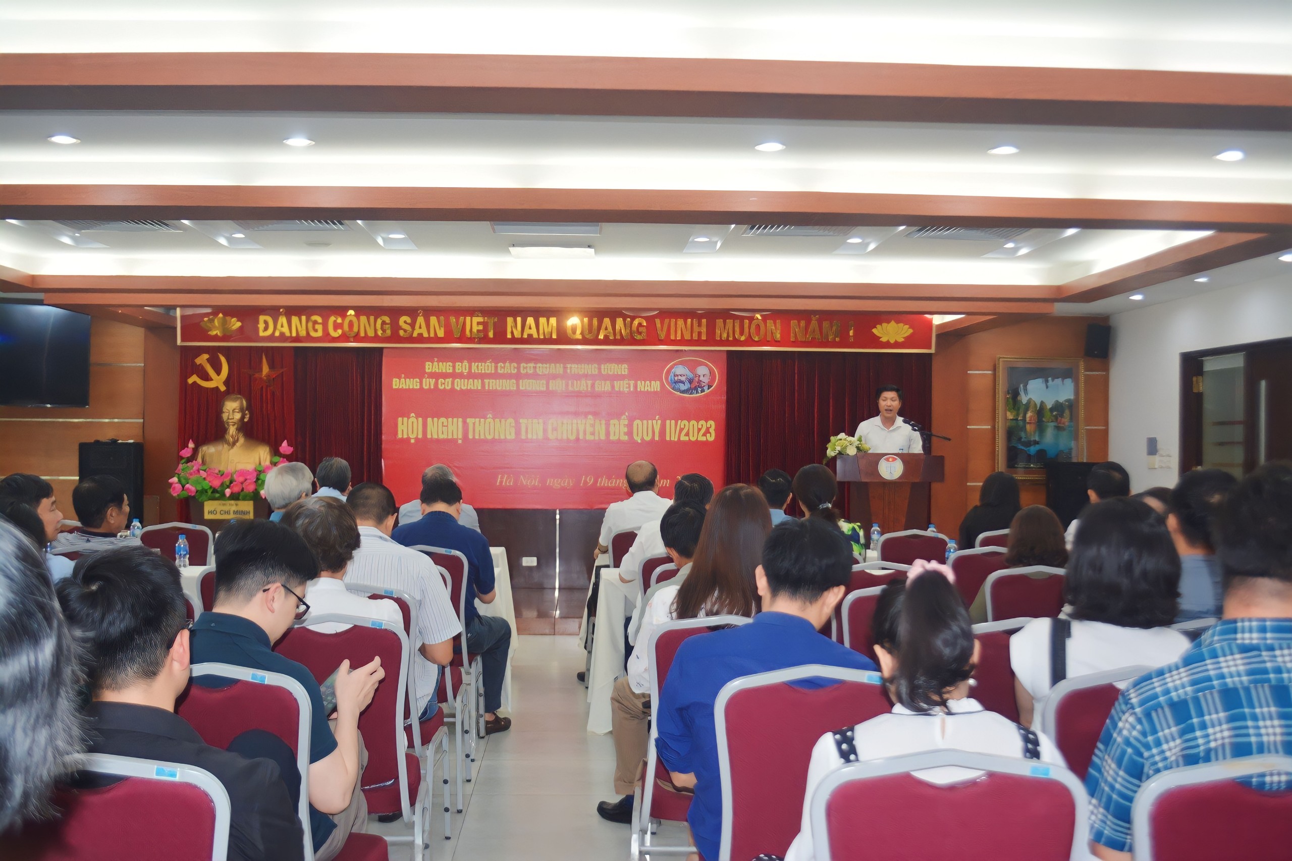 Tiêu điểm - Hội Luật gia Việt Nam tổ chức Hội nghị thông tin chuyên đề Quý II năm 2023