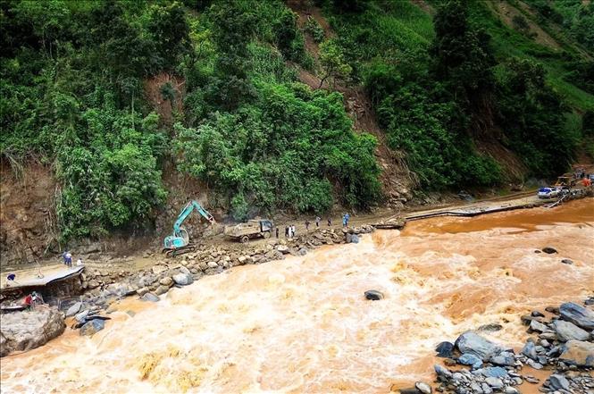 Sức khỏe - Rà soát, đánh giá nguy cơ dịch bệnh tại các vùng bị ngập lụt, lũ quét