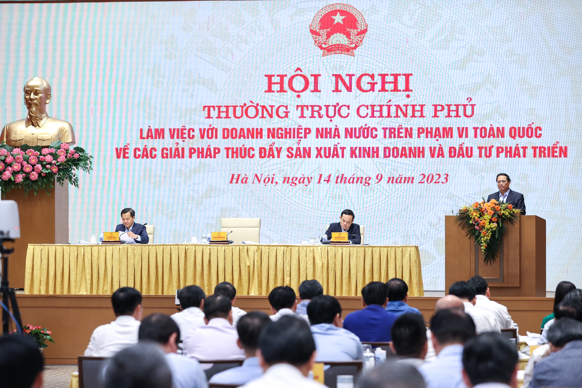 Tiêu điểm - Giao 12 nhiệm vụ cho doanh nghiệp Nhà nước tiếp tục dẫn dắt nền kinh tế