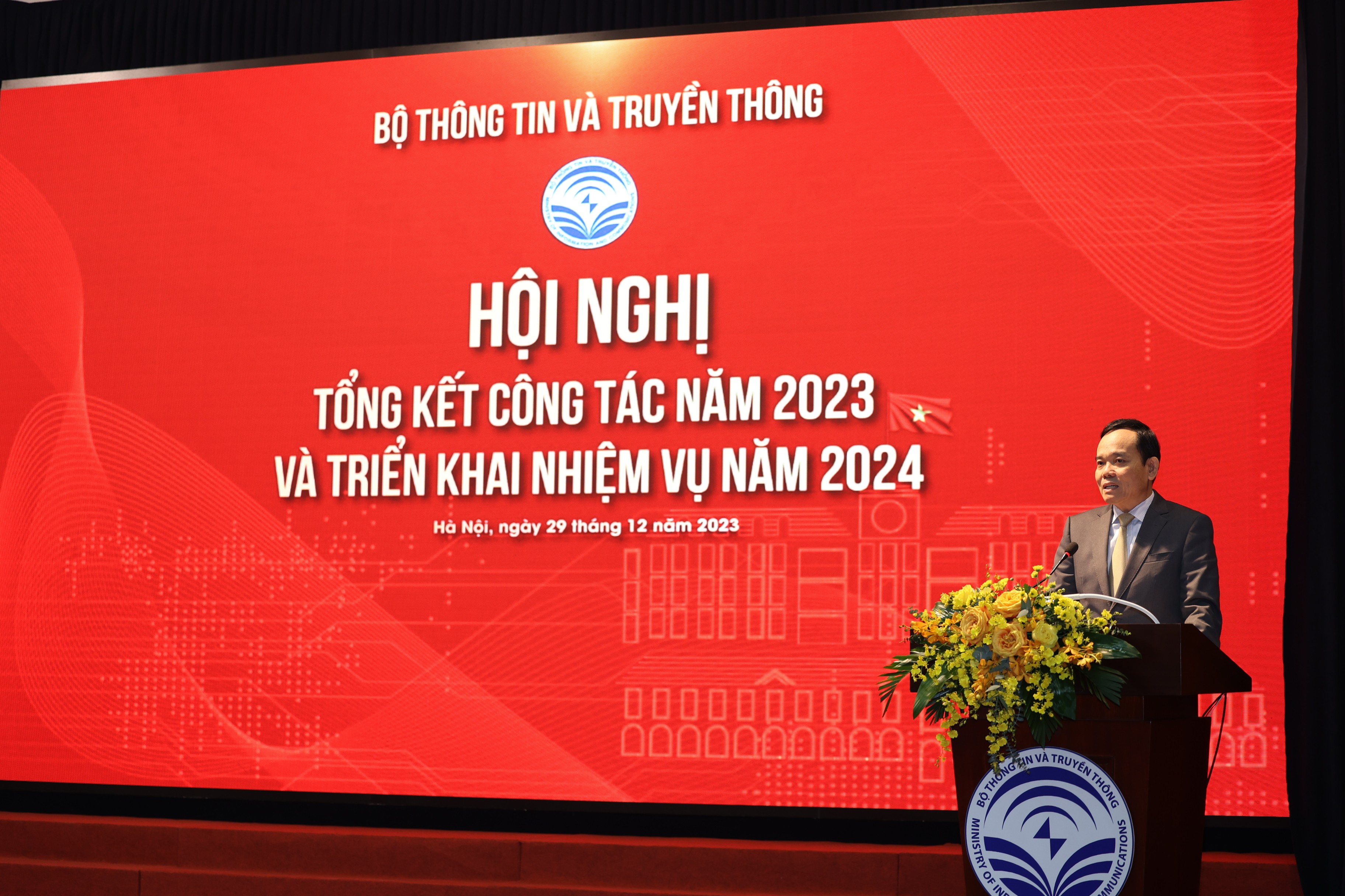 Sự kiện - Năm 2023, doanh thu toàn ngành TT&TT cán mốc hơn 3,74 triệu tỷ đồng