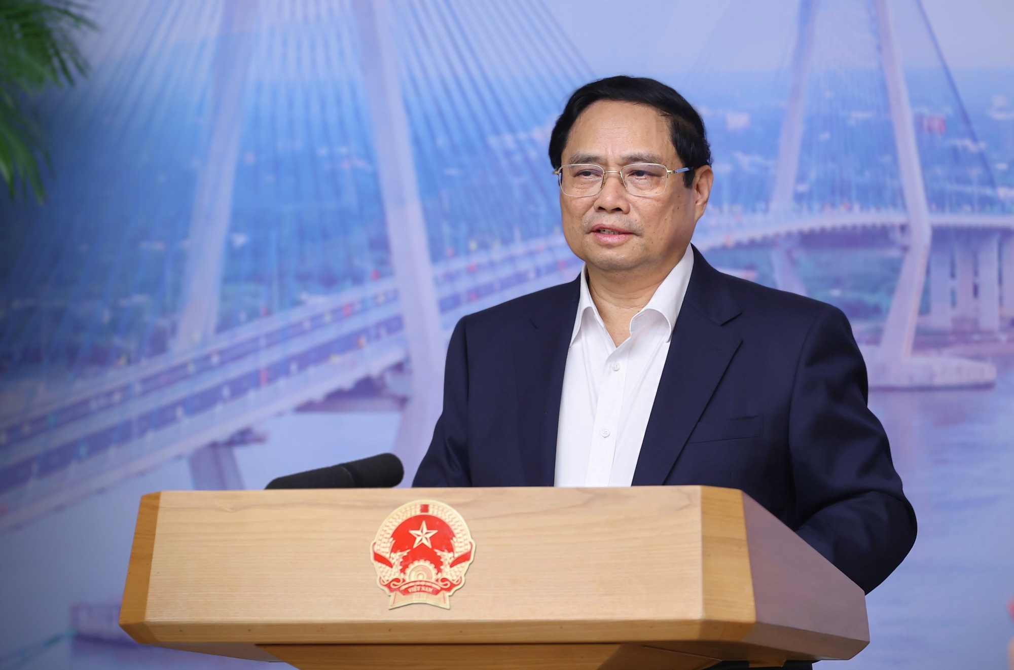 Tiêu điểm - Nghiên cứu đầu tư đường sắt kết nối sân bay Tân Sơn Nhất và Long Thành
