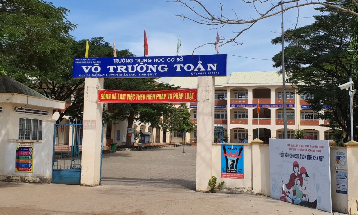 An ninh - Hình sự - Tiết lộ thông tin cha cháu bé trong vụ “nữ sinh lớp 7 tự sinh con' 