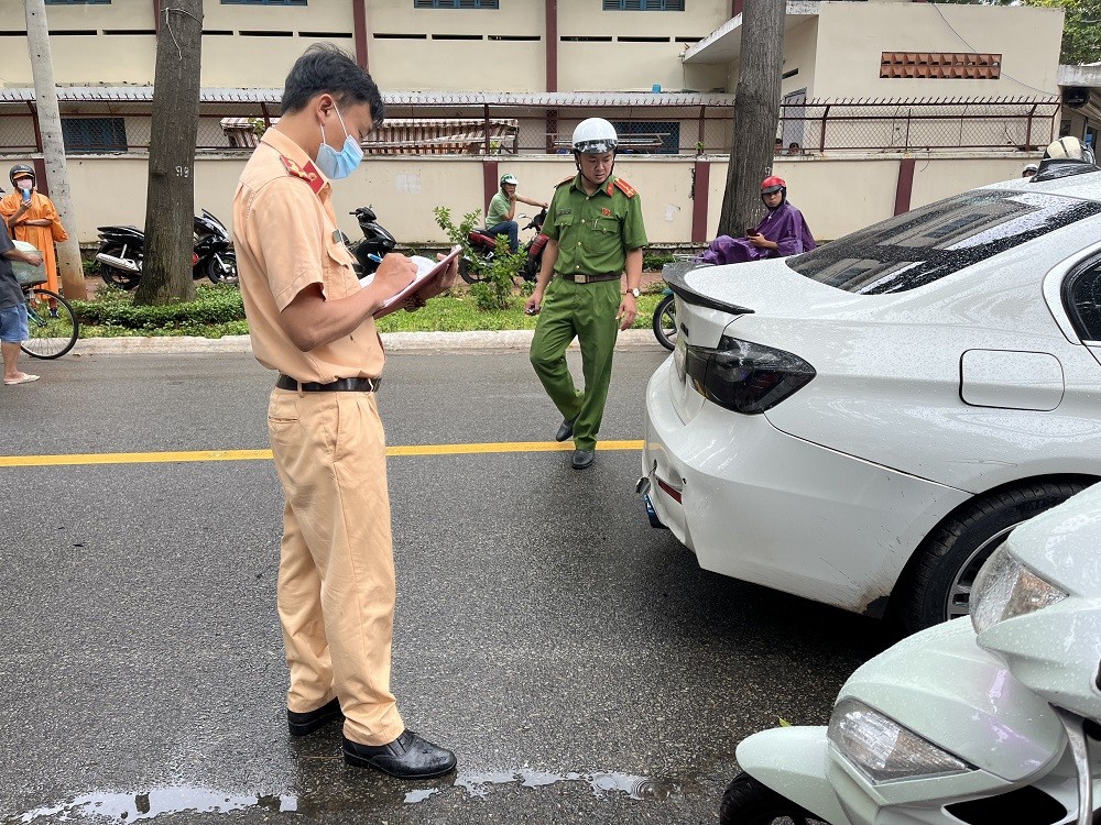 Hồ sơ điều tra - Vũng Tàu: Điều  tra  vụ  nam thanh niên không giấy  phép  lái  xe  gây va chạm liên hoàn