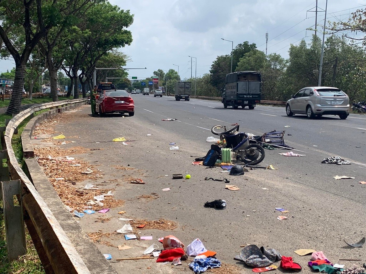 Hồ sơ điều tra - BR-VT: Điều tra vụ va chạm giữa ô tô và xe điện ba bánh, 1 người chết