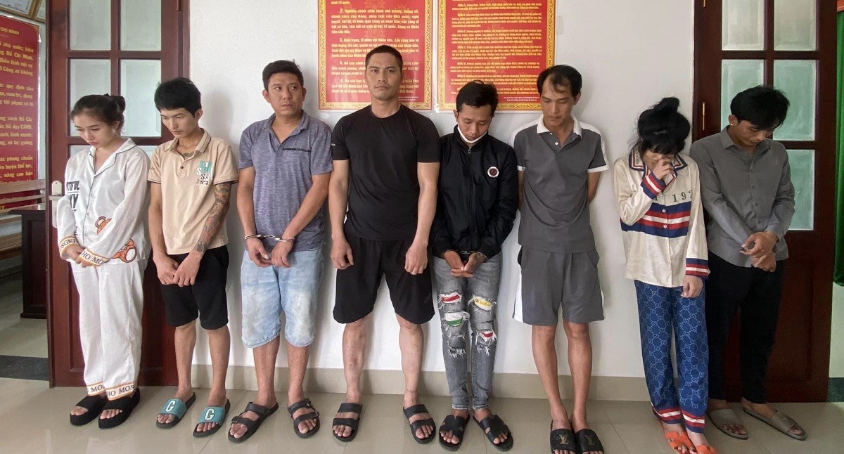 An ninh - Hình sự - Bắt quả tang nhóm thanh niên thuê khách sạn để “bay lắc” ở Vũng Tàu