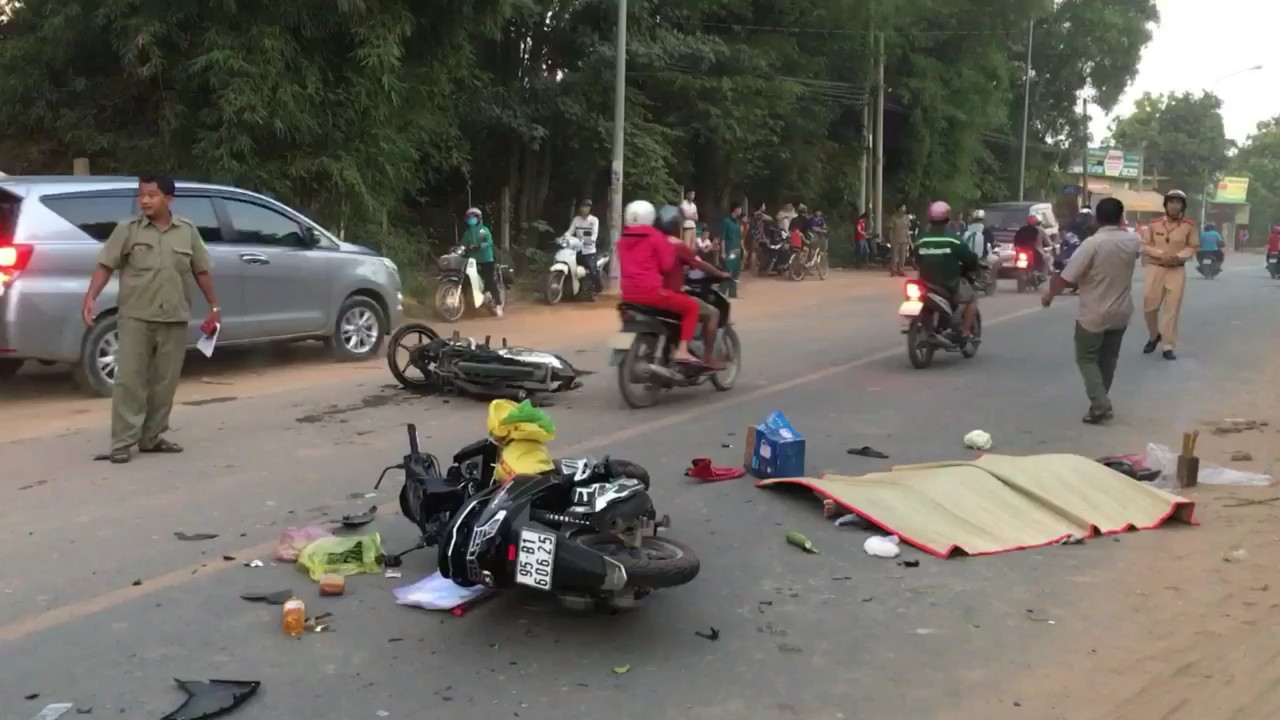 Tin nhanh - Tai nạn giao thông nghiêm trọng, hai nạn nhân tử vong (Hình 2).