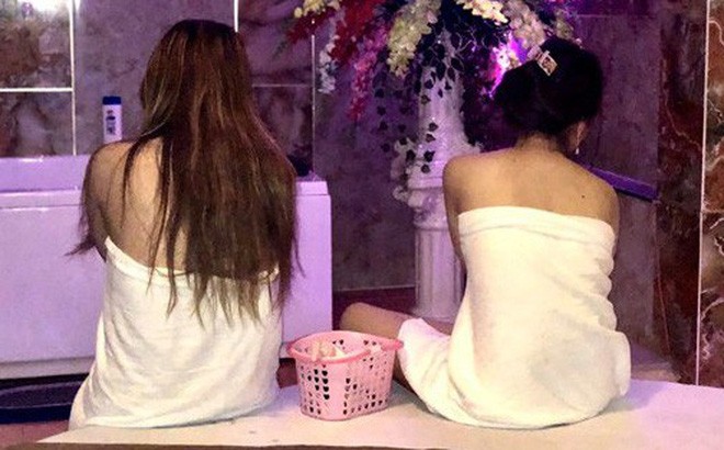 An ninh - Hình sự - Bí mật trong những 'động' massage có nữ tiếp viên khỏa thân kích dục cho khách từ A-Z