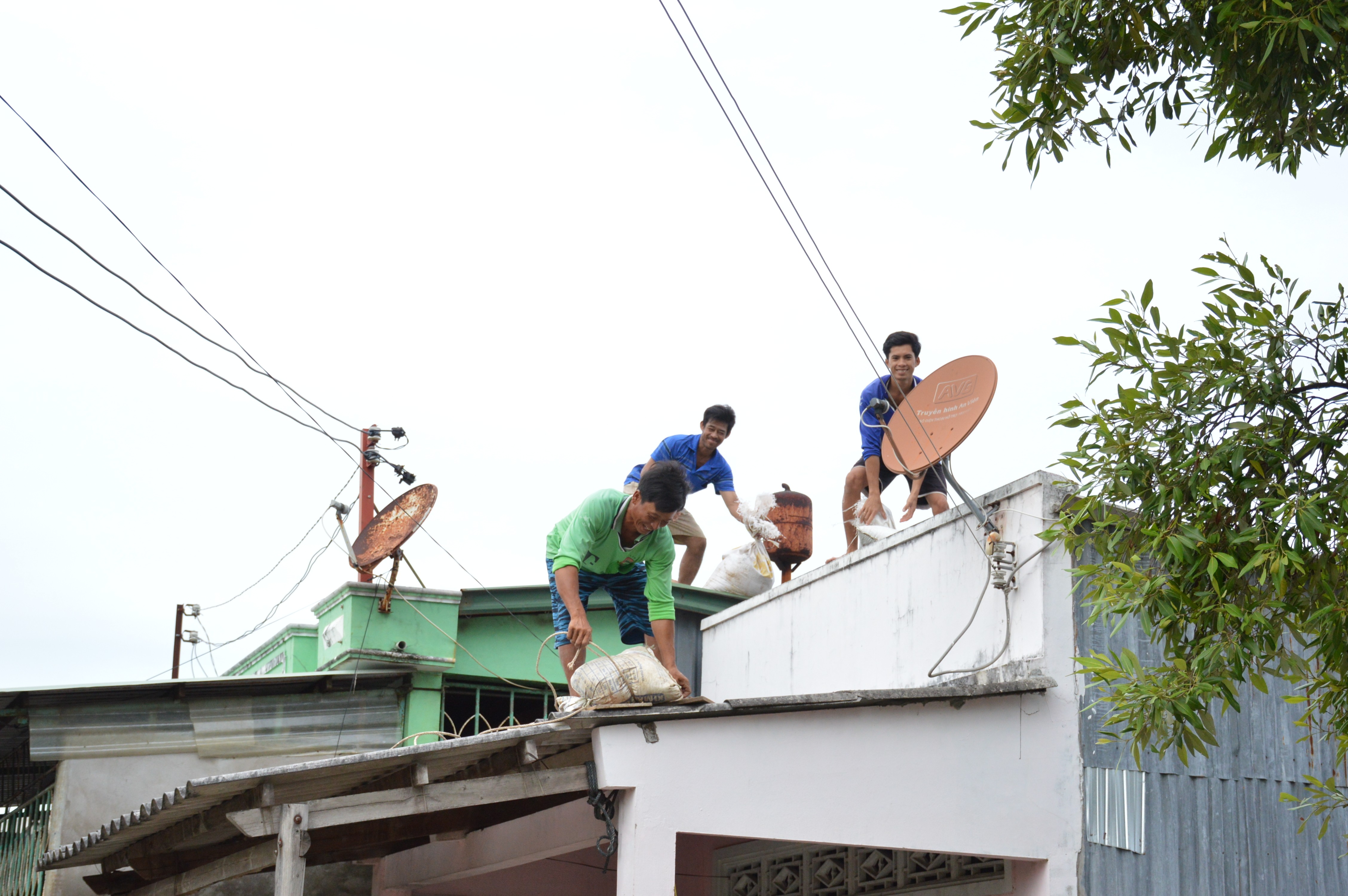 Tin nhanh -  Cà Mau chủ động ứng phó trước mối đe dọa của bão số 16 (Hình 3).