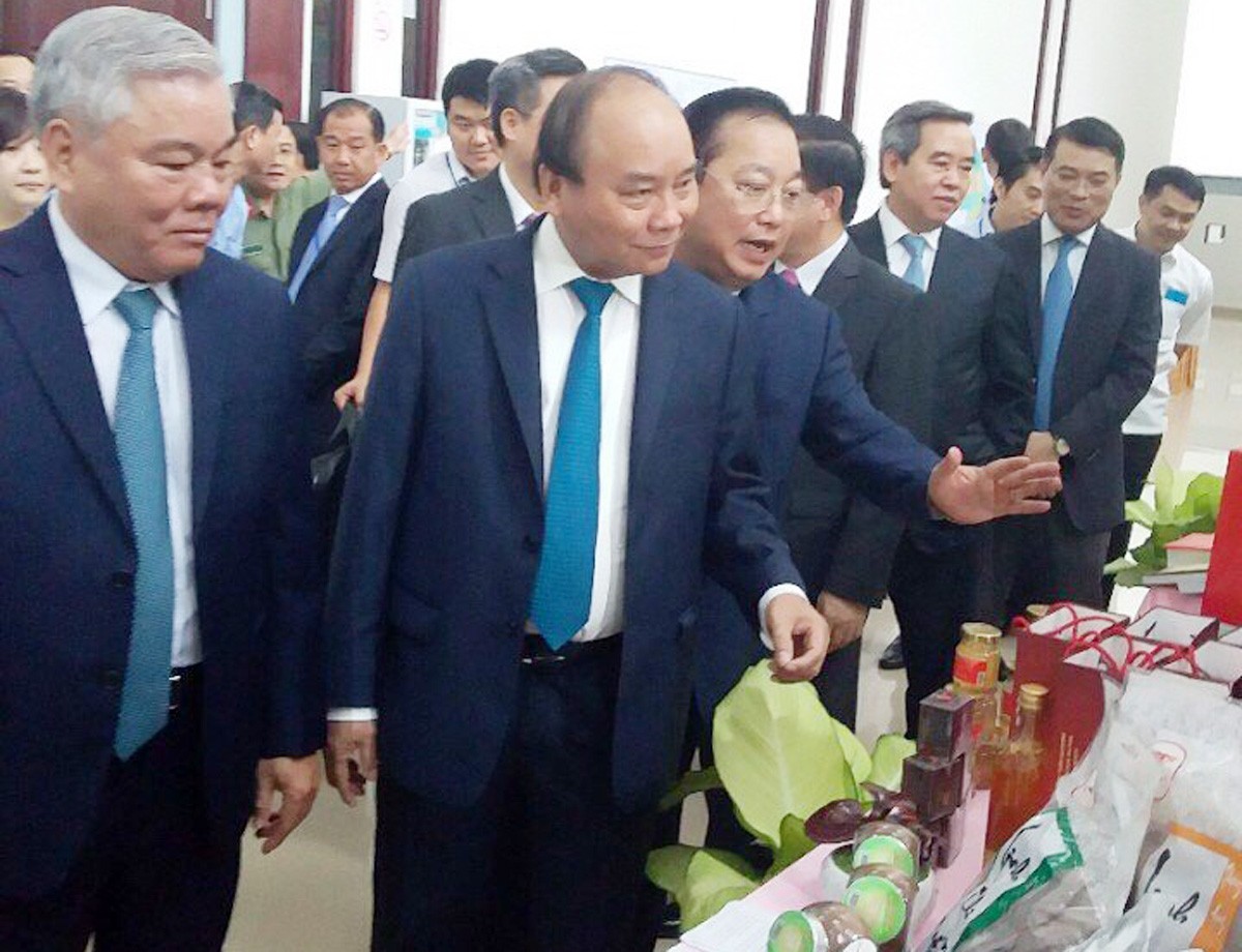 Thủ tướng Nguyễn Xuân Phúc dự hội nghị xúc tiến đầu tư tỉnh Sóc Trăng 